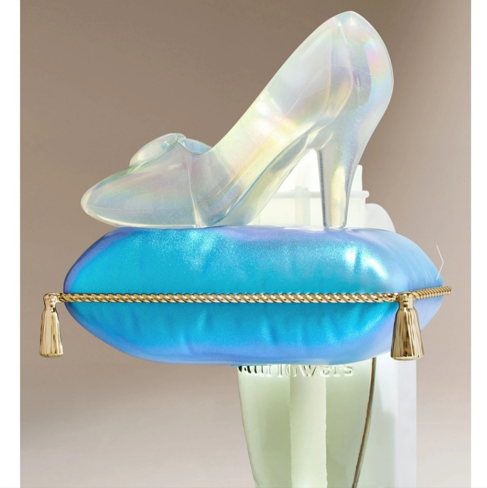 Bath and Body Works Cinderella Slipper Night Light Wallflower Plug